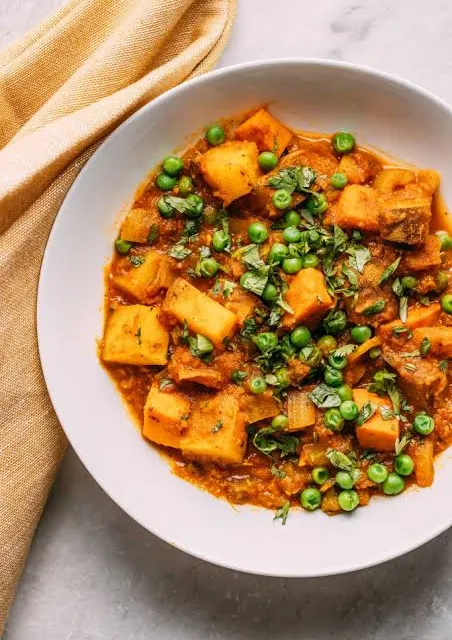 Pea, Paneer & Potato Curry